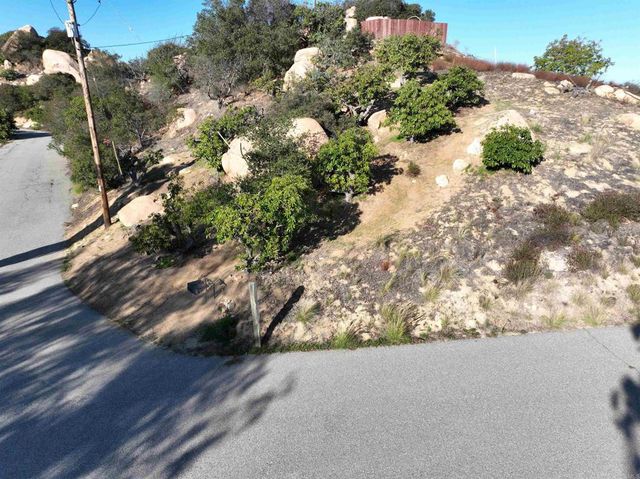 Rainbow Peaks Trail, Fallbrook, CA 92028