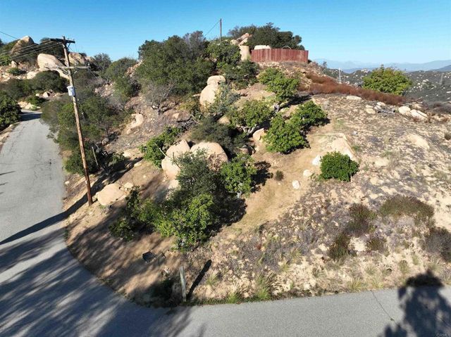 Rainbow Peaks Trail, Fallbrook, CA 92028