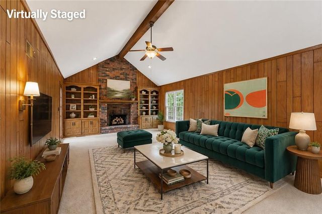 9833 W 101st Terrace, Overland Park, KS 66212