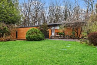 2353 Blueberry Lane, Ann Arbor Twp, MI 48103