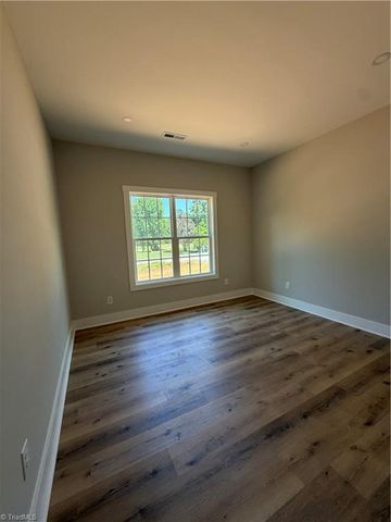 116 Comanche Trail, Lexington, NC 27295