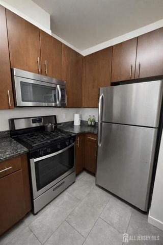 445 Tower Boulevard E, Piscataway, NJ 08854