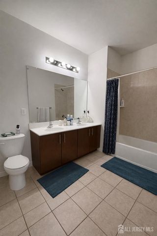 445 Tower Boulevard E, Piscataway, NJ 08854