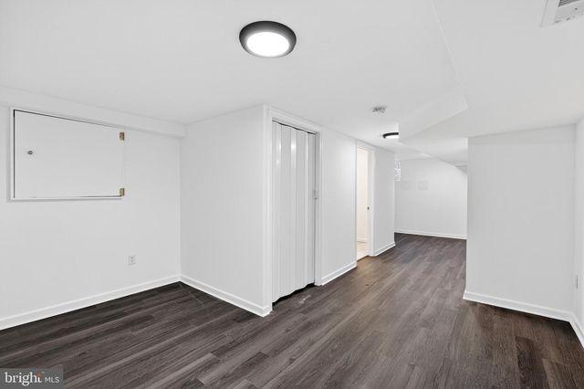 7014 BELCLARE RD, Baltimore, MD 21222