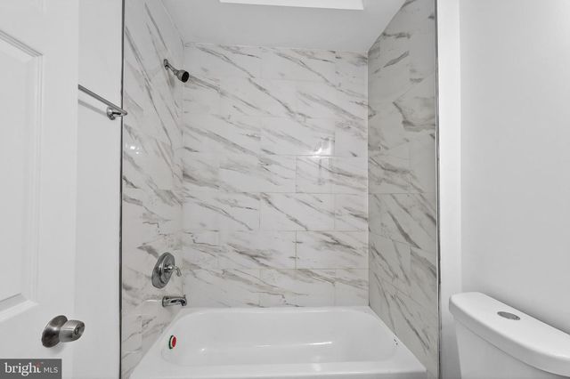 7014 BELCLARE RD, Baltimore, MD 21222