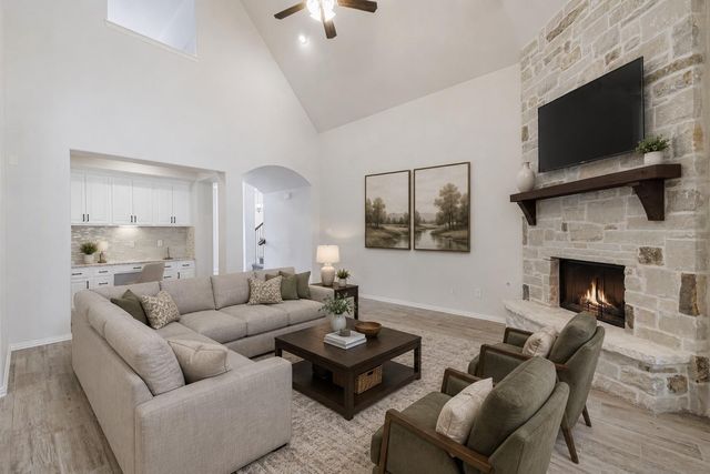 17136 Knoll Dale Trail, Conroe, TX 77385