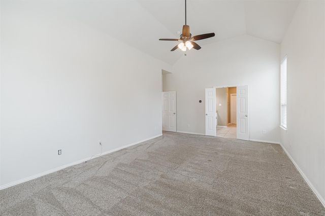 17136 Knoll Dale Trail, Conroe, TX 77385