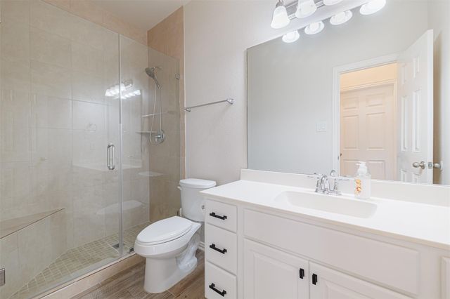 17136 Knoll Dale Trail, Conroe, TX 77385