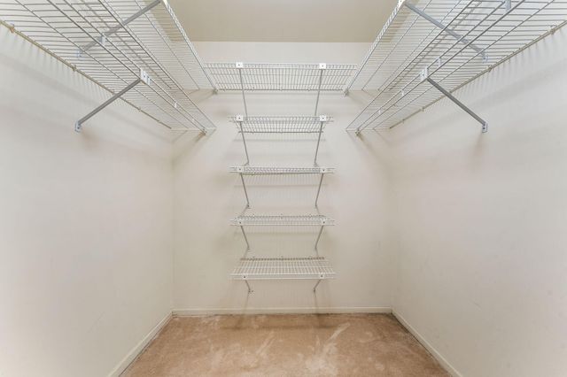 910 Ridge Road 203, Munster, IN 46321