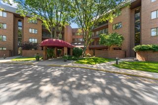 910 Ridge Road 203, Munster, IN 46321