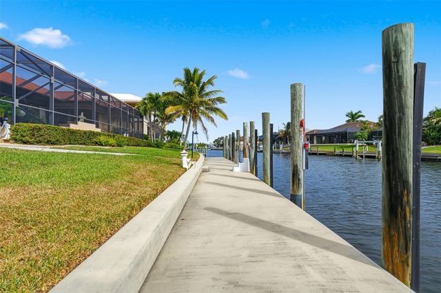 1367 GREBE DRIVE, Punta Gorda, FL 33950