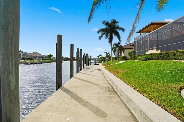1367 GREBE DRIVE, Punta Gorda, FL 33950
