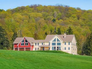 344 Morrie Road, Washington, VT 05675