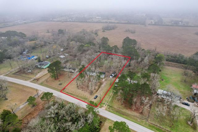 276 County Road 4882 S, Dayton, TX 77535