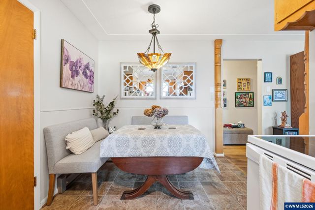 830 Kumler St SE, Salem, OR 97302