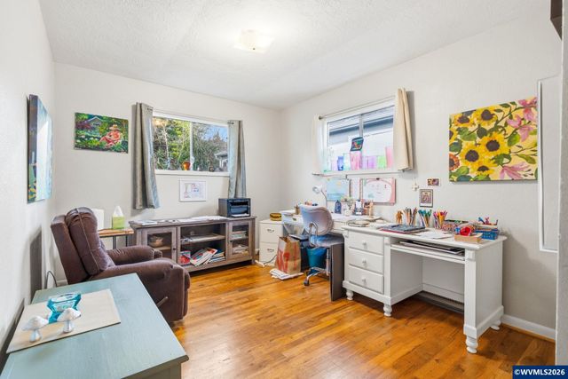 830 Kumler St SE, Salem, OR 97302