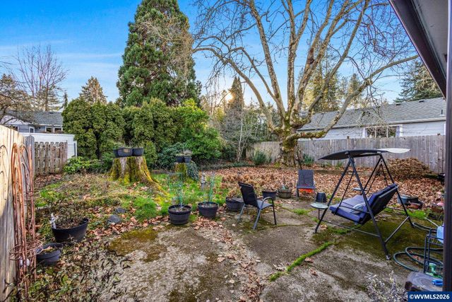 830 Kumler St SE, Salem, OR 97302