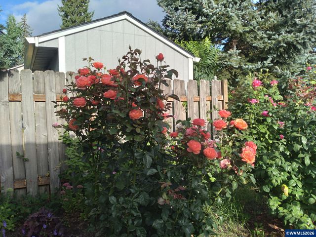 830 Kumler St SE, Salem, OR 97302