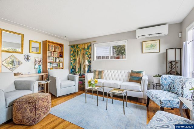 830 Kumler St SE, Salem, OR 97302