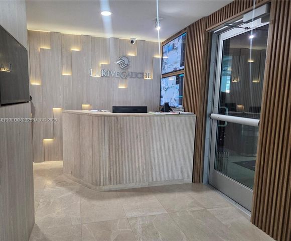 5880 Collins Ave 1006, Miami Beach, FL 33140