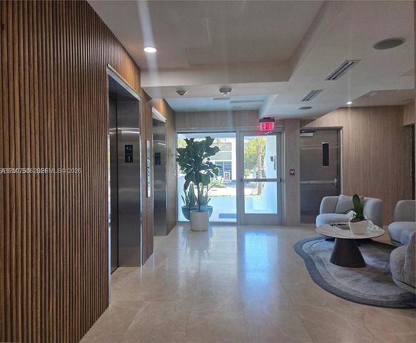 5880 Collins Ave 1006, Miami Beach, FL 33140