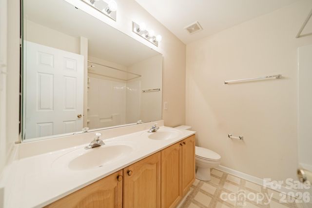 10805 Wilklee Drive, Charlotte, NC 28277