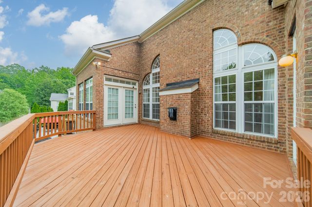 10805 Wilklee Drive, Charlotte, NC 28277