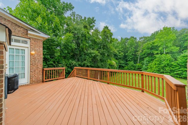 10805 Wilklee Drive, Charlotte, NC 28277