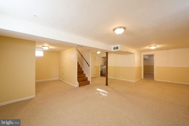 914 QUAIL LN, Newark, DE 19711