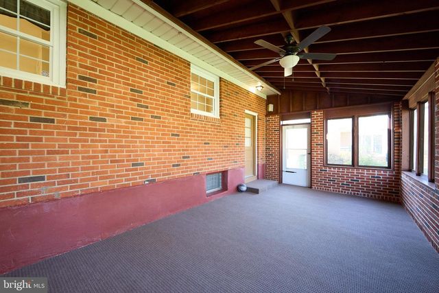 914 QUAIL LN, Newark, DE 19711