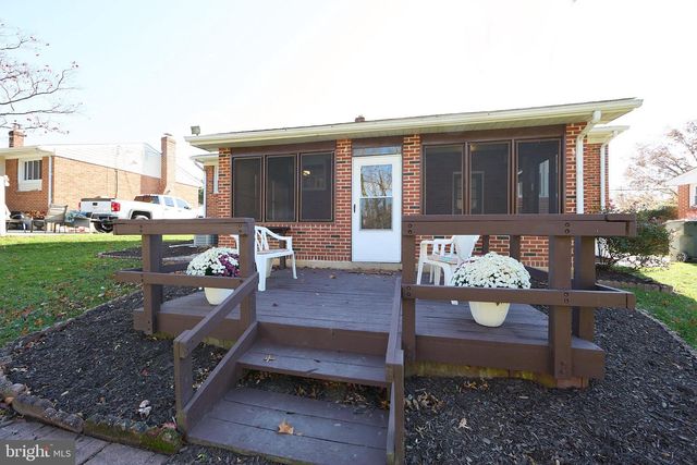 914 QUAIL LN, Newark, DE 19711