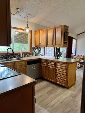 22455 County Road 203, Wheatland, MO 65779