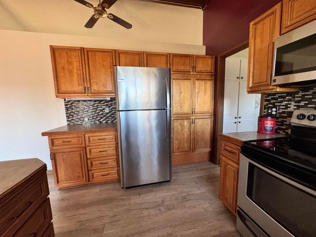 22455 County Road 203, Wheatland, MO 65779