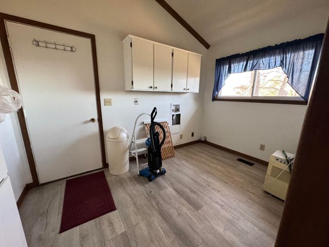 22455 County Road 203, Wheatland, MO 65779