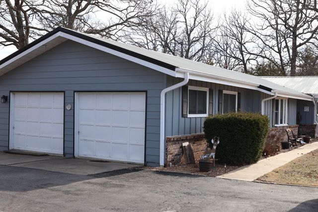 22455 County Road 203, Wheatland, MO 65779