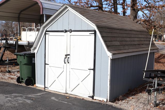 22455 County Road 203, Wheatland, MO 65779