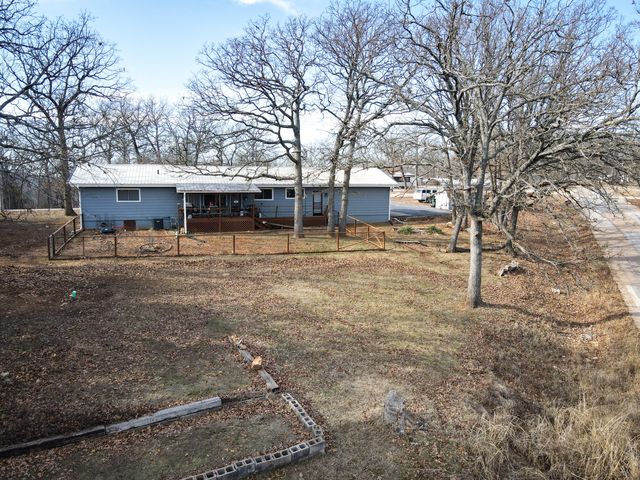 22455 County Road 203, Wheatland, MO 65779