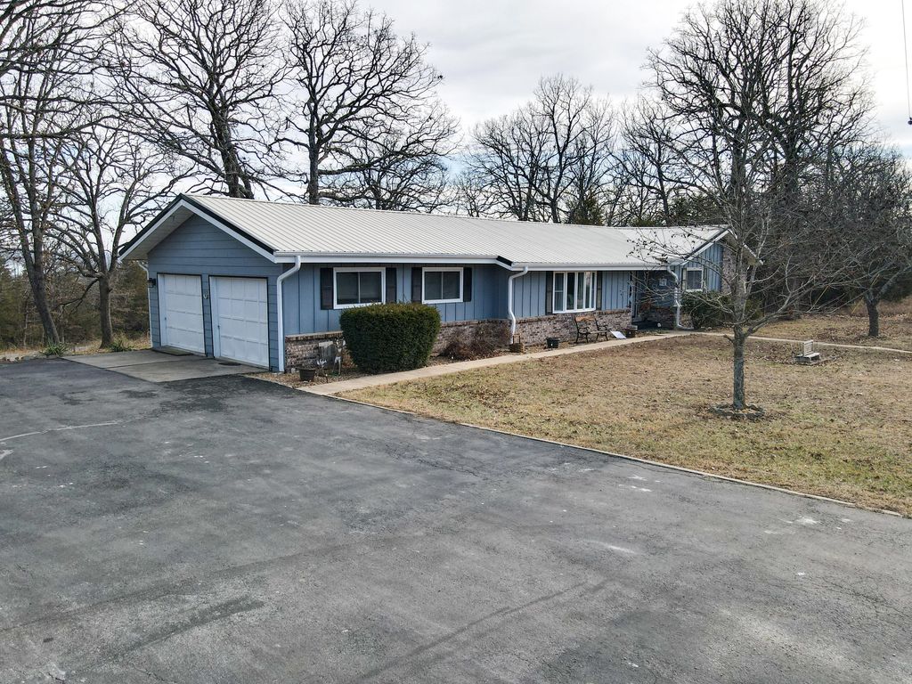 22455 County Road 203, Wheatland, MO 65779