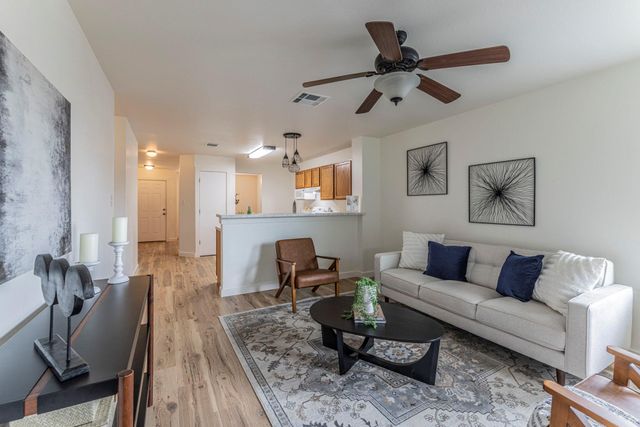 203 Wegstrom ST, Hutto, TX 78634