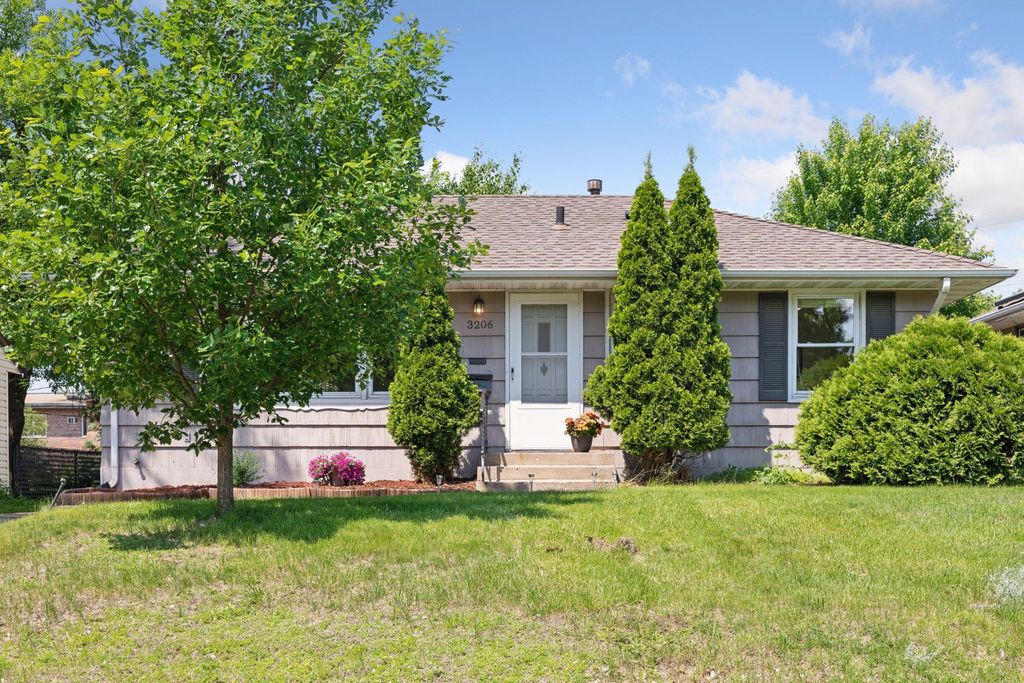 3206 Texas Avenue S, Saint Louis Park, MN 55426