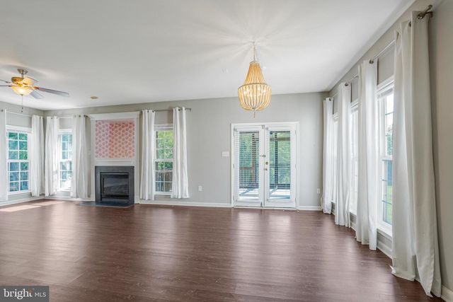 2408 RUFFIN DR, Fredericksburg, VA 22408