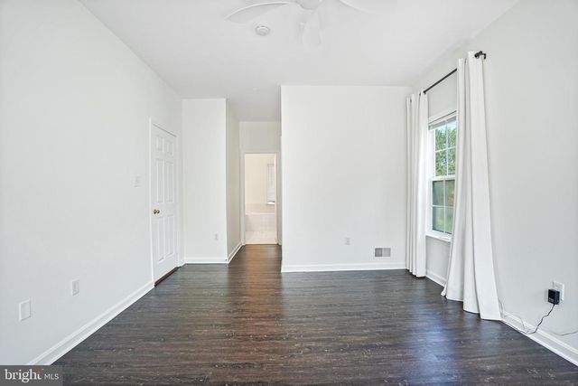 2408 RUFFIN DR, Fredericksburg, VA 22408