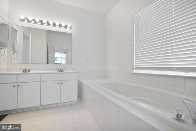 2408 RUFFIN DR, Fredericksburg, VA 22408