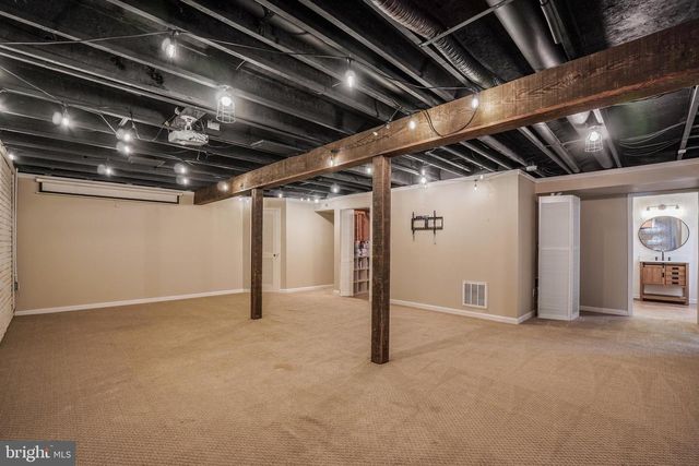2408 RUFFIN DR, Fredericksburg, VA 22408