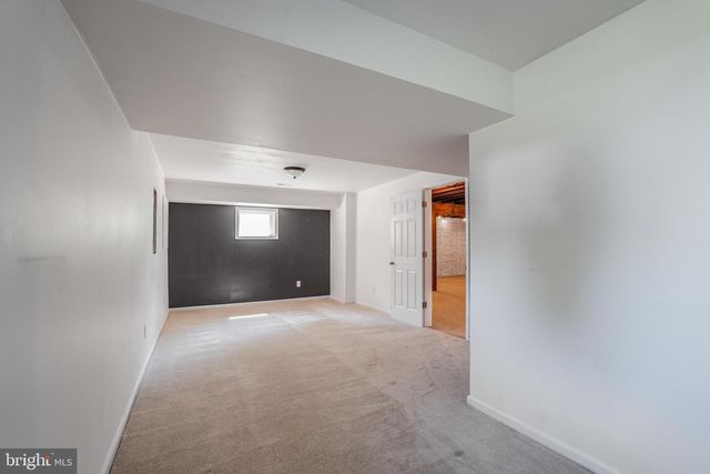 2408 RUFFIN DR, Fredericksburg, VA 22408