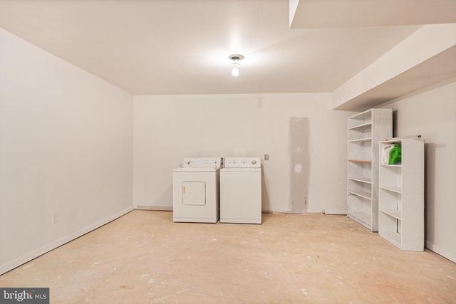 2408 RUFFIN DR, Fredericksburg, VA 22408