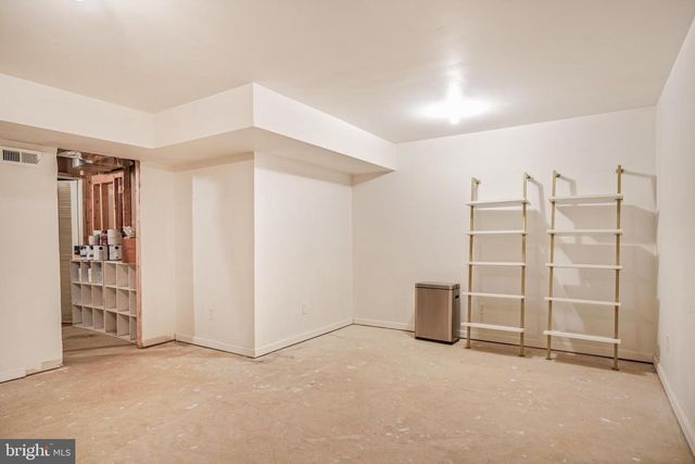 2408 RUFFIN DR, Fredericksburg, VA 22408