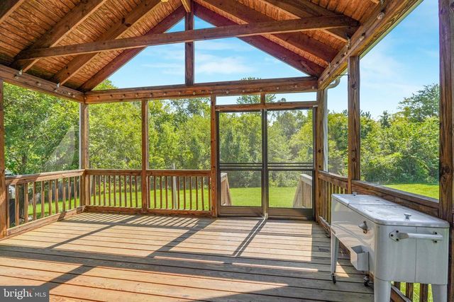 2408 RUFFIN DR, Fredericksburg, VA 22408