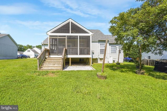 2408 RUFFIN DR, Fredericksburg, VA 22408