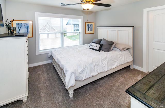 5680 Brompton Drive, Newburgh, IN 47630